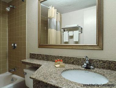 Days Inn By Wyndham Charlotte/Woodlawn Near Carowinds Zimmer foto